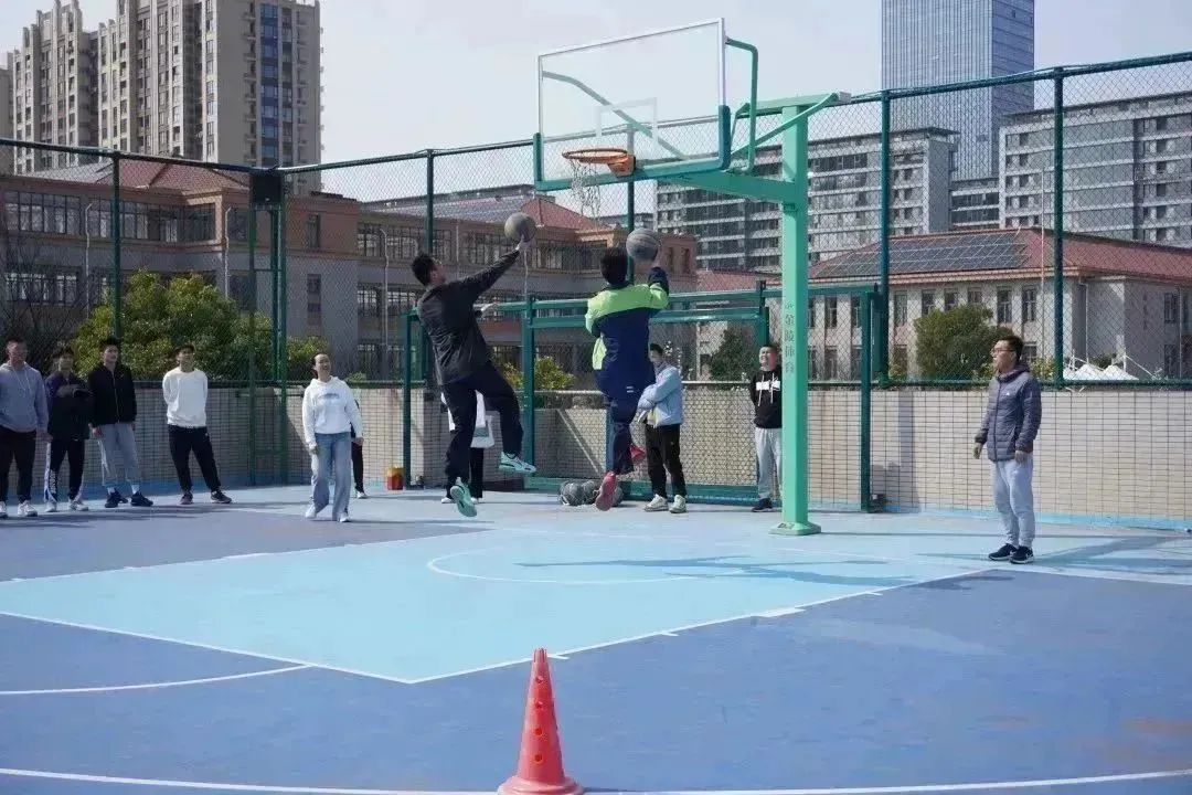 为什么控卫需要掌握多种进攻手段_0